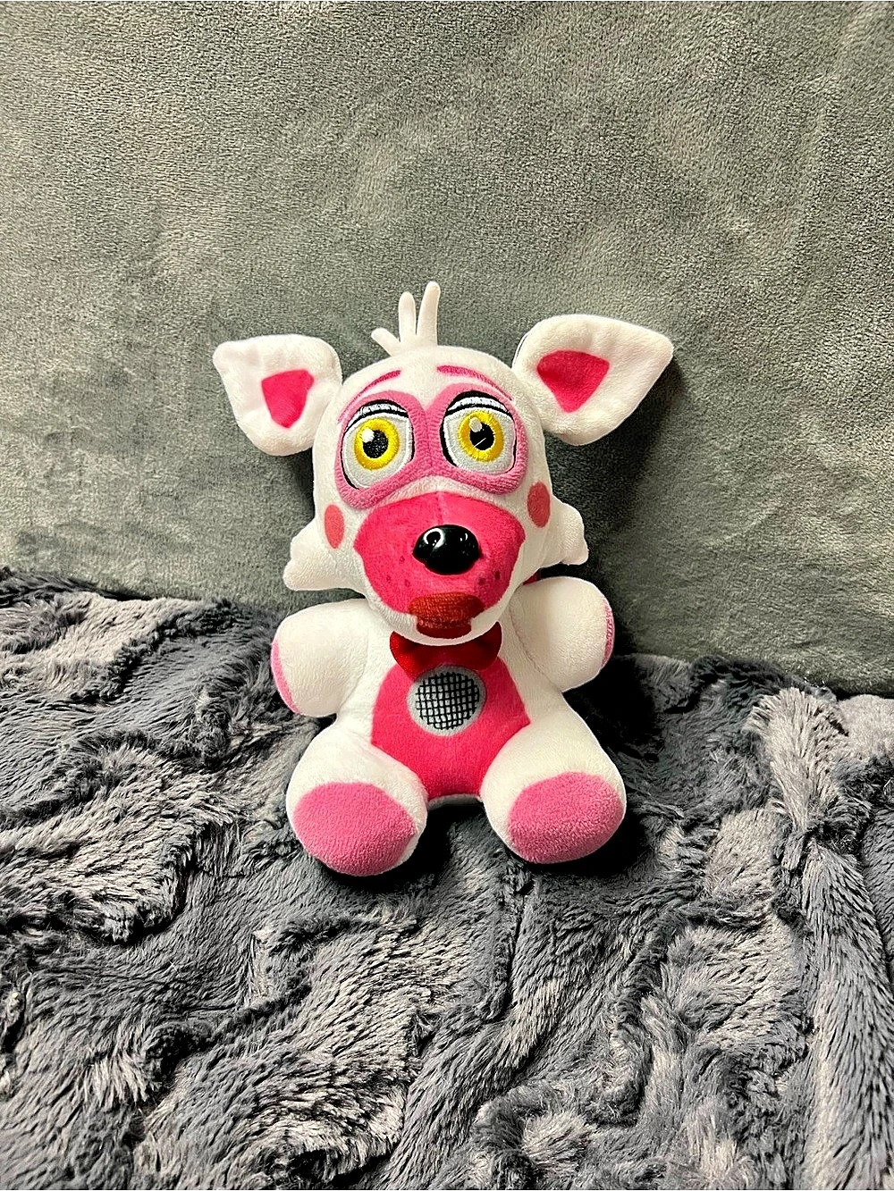 FNAF Sister Location Plush White Pink Dog Wolf 2015 Scott Cawthon